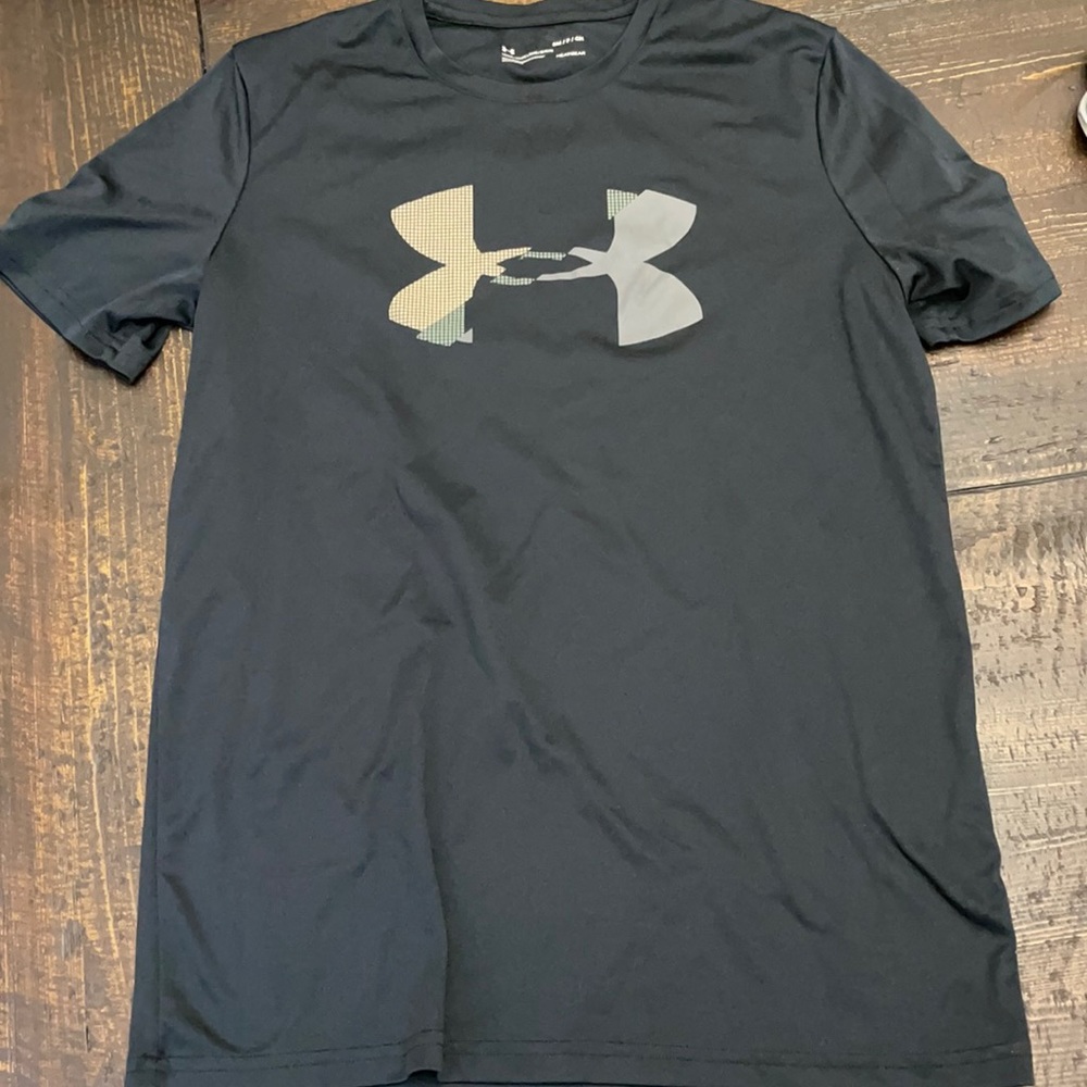 under armour shirt